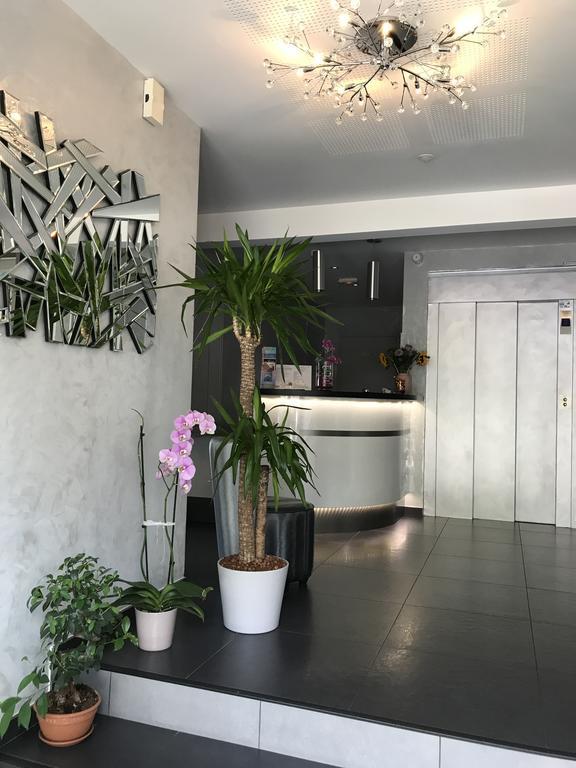 Auv'Hotel Mauriac  Dış mekan fotoğraf