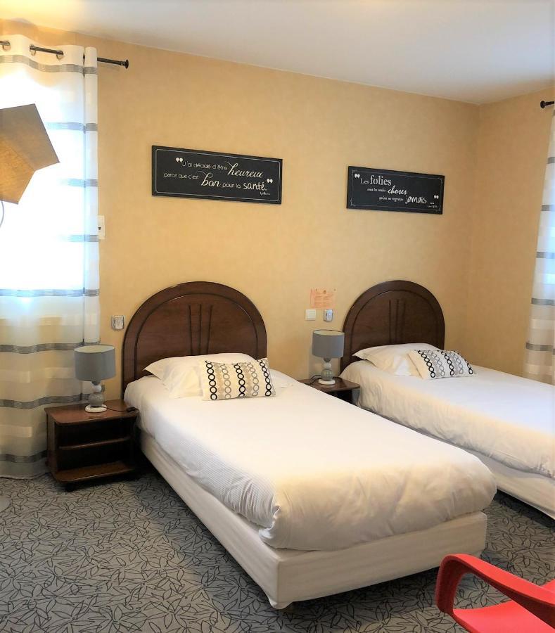 Auv'Hotel Mauriac  Dış mekan fotoğraf