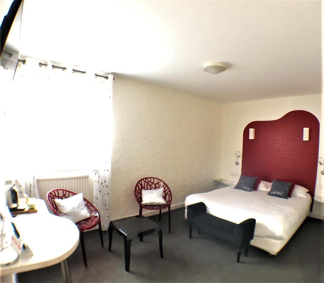 Auv'Hotel Mauriac  Dış mekan fotoğraf